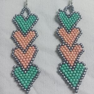Handmade beaded seed jewerly Valentine's day  Earrings